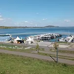 Hausboot Geiselruh Ботель *