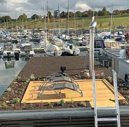 Hausboot Geiselruh Braunsbedra